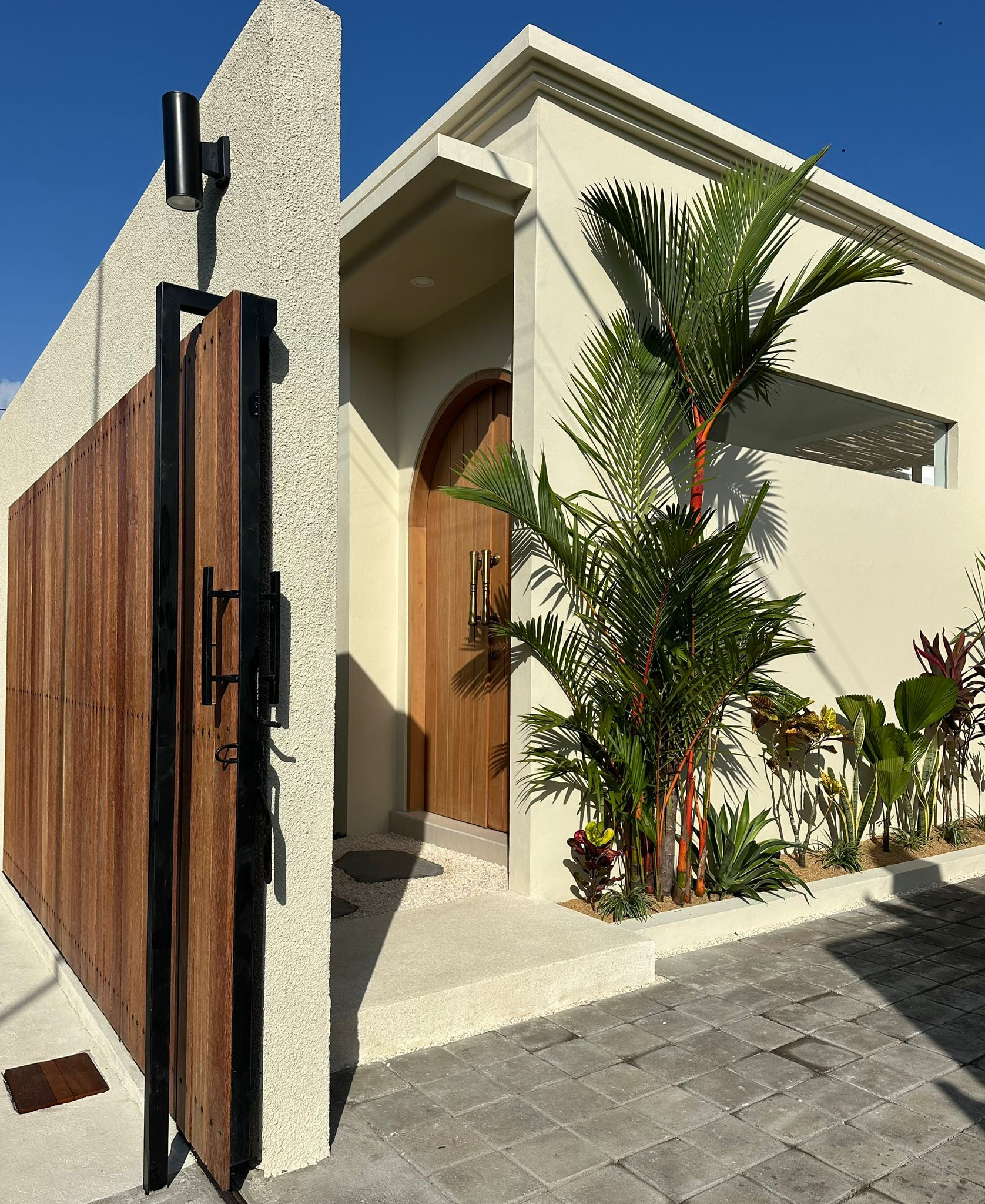 Buwit tropical villa for sale photo 3